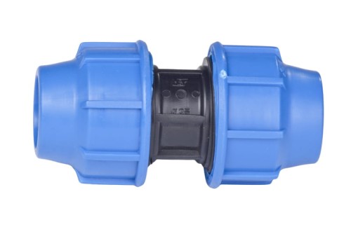 Przelot skręcany PE