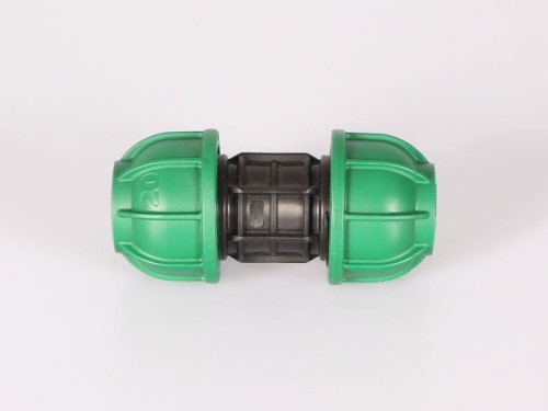 Mufa skręcana 20 mm - 20 mm Irritec