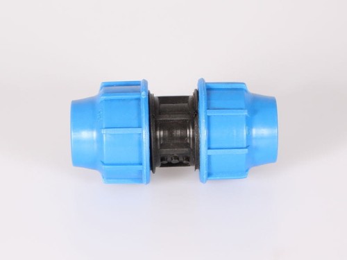 Dwuzłącze skręcana 25-25 PE