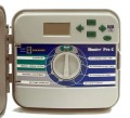 Zewnętrzny sterownik nawadniania PCC-1201-E firmy Hunter.